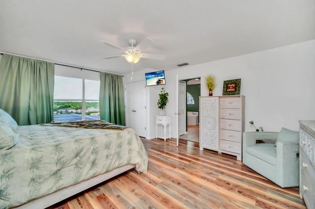 Highlands Reserve - 6 Bed 4 Baths Davenport